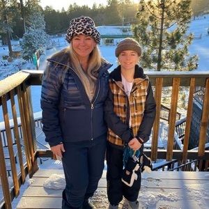 Meet your Posher, Robin